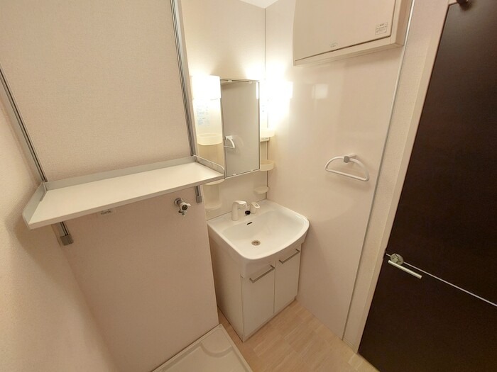 洗面設備　写真は現状を優先します。