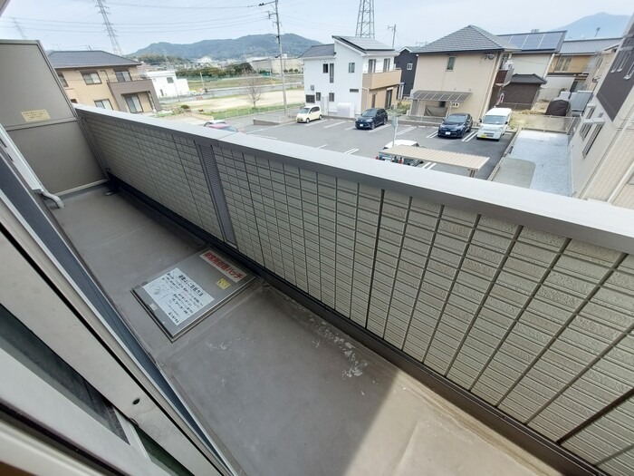 バルコニー　写真は現状を優先します。