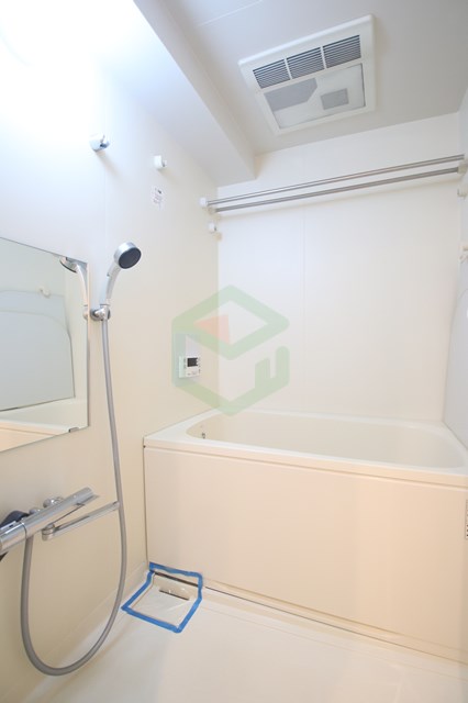 バス・シャワールーム　お風呂で日々の疲れを落としましょう