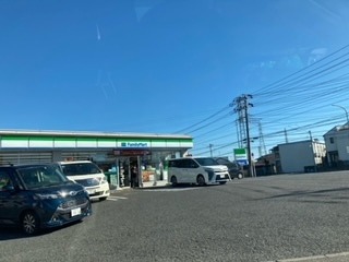 コンビニ　ファミリーマート千葉貝塚店（コンビニ）まで1206m