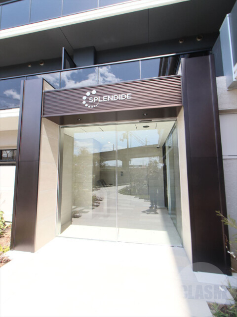 エントランス　高級感あるエントランス