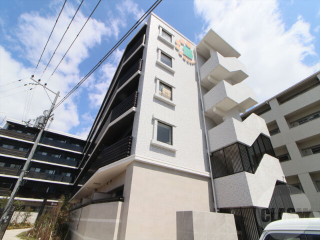 建物外観　２０２５年３月完成の築浅物件です