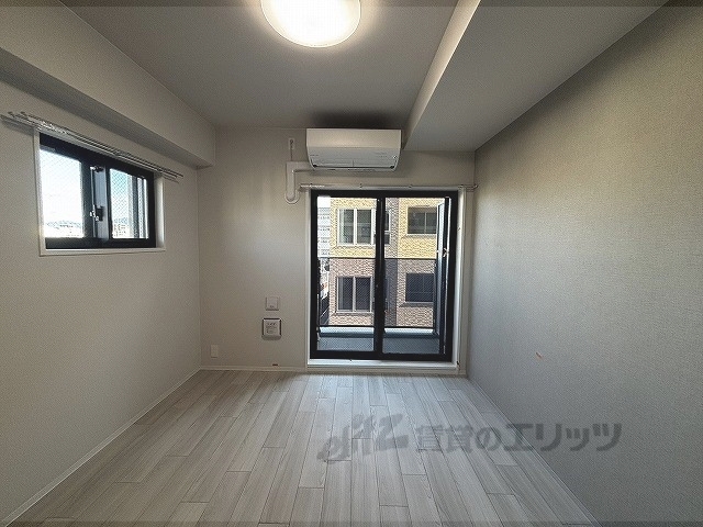 居室・リビング　洋室