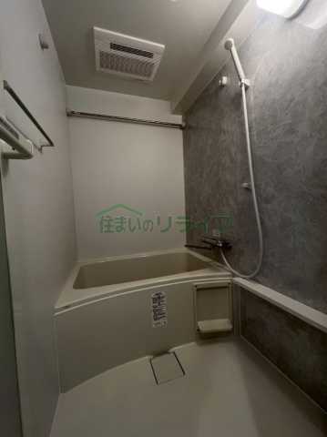 バス・シャワールーム　※参考写真です。同じ間取りの別部屋になります。