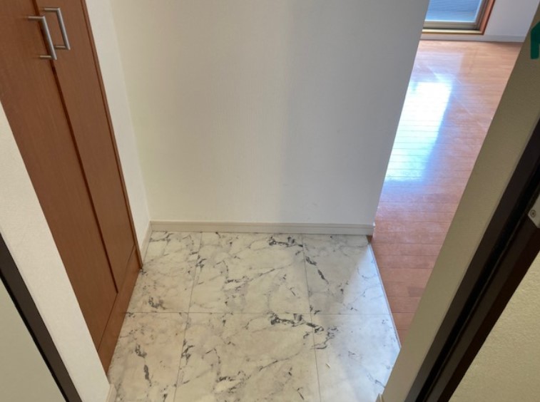 玄関　他部屋参考写真