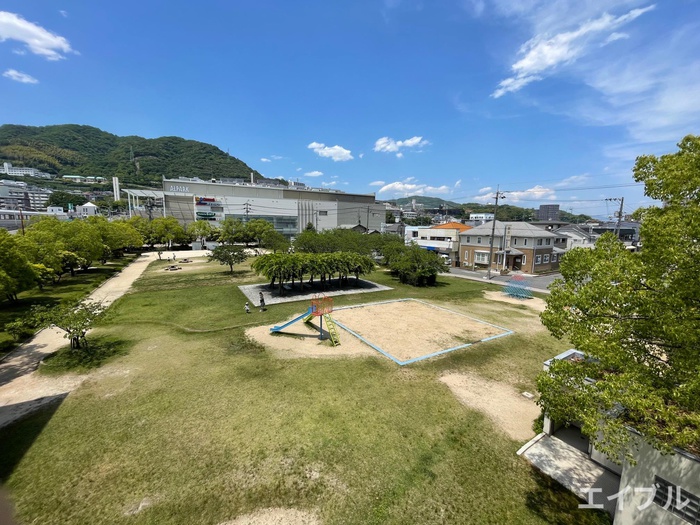 公園　西部埋立第四公園（公園）まで560m