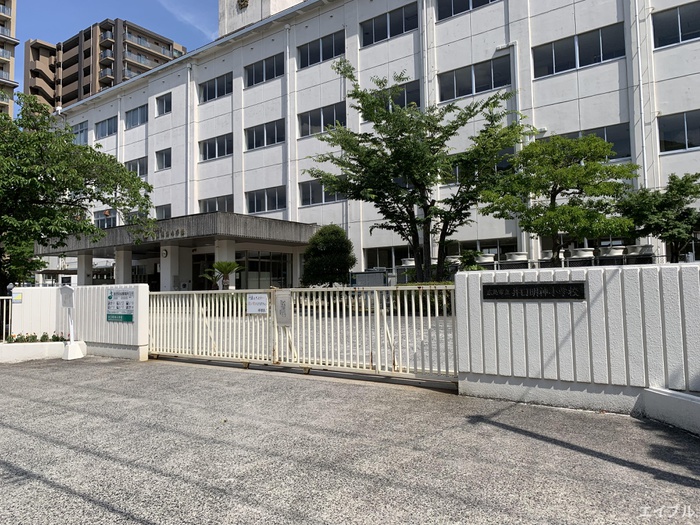 小学校　広島市立井口明神小学校（小学校）まで270m