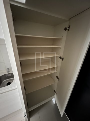 収納　サムティ難波VIVO　シューズボックス