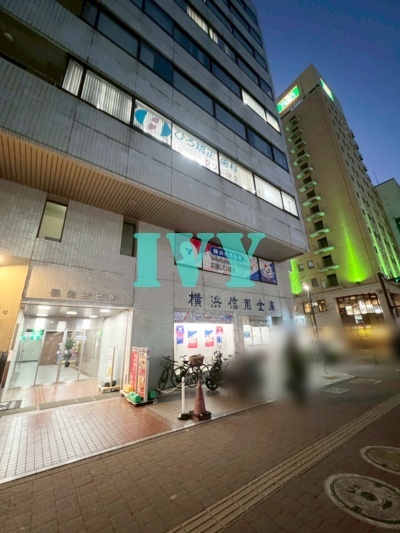 銀行　横浜信用金庫新横浜支店（銀行）まで1128m