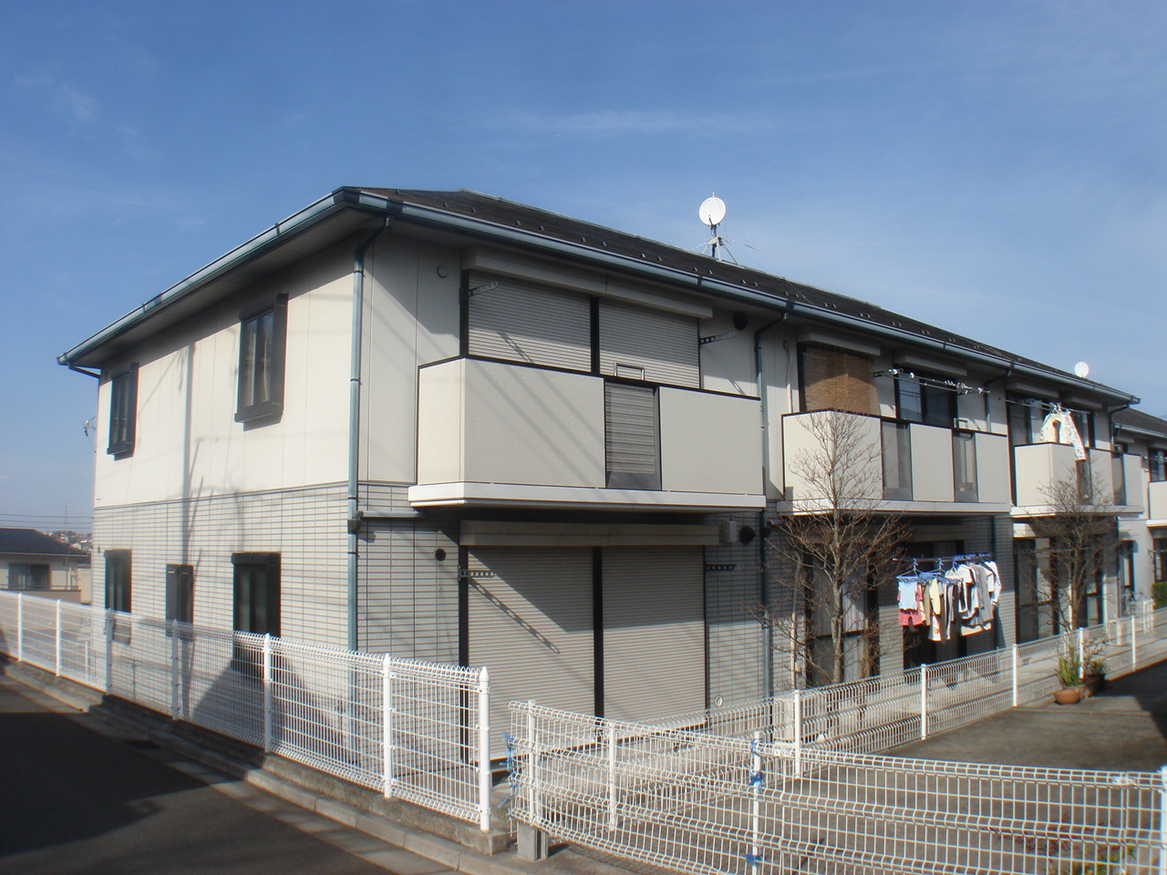 建物外観　南向き日当たり良好！