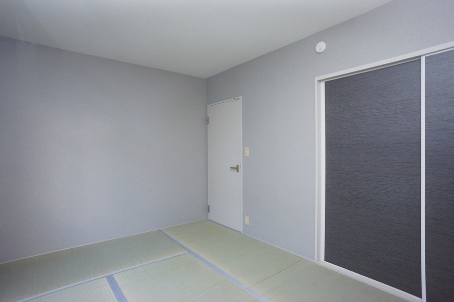 スーパー　たまや上郷店（スーパー）まで572m