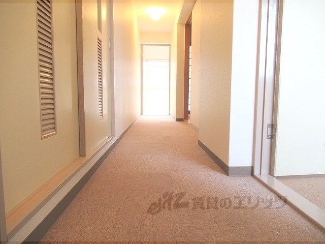 その他部屋・スペース　廊下