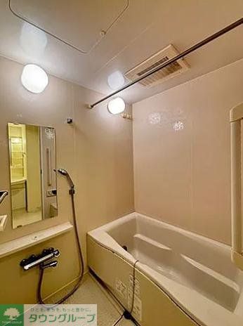 バス・シャワールーム　バス
