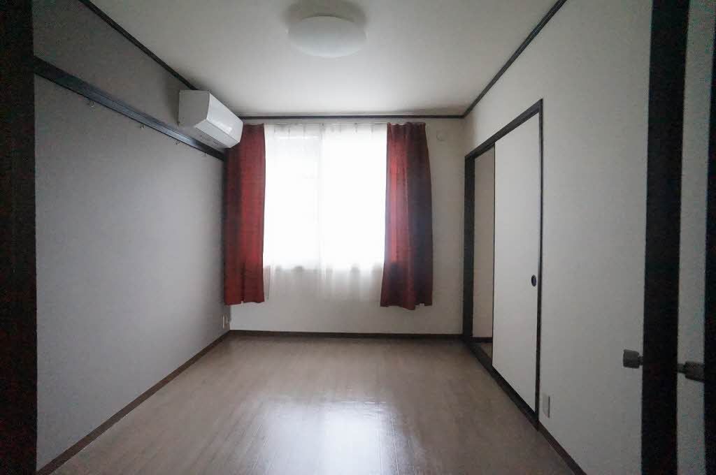 居室・リビング　洋室