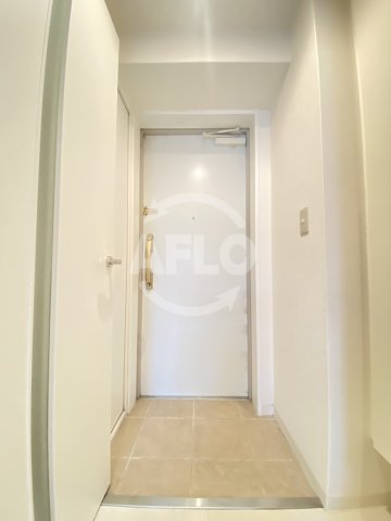 玄関　ベルシモンズ大阪港　玄関