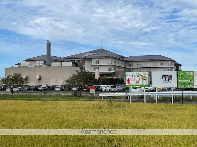 病院　近江八幡市立総合医療センター（病院）まで703m