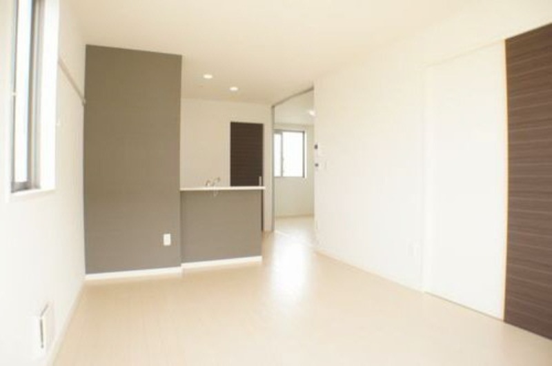 居室・リビング　図面と現状に相違がある場合には現状を優先