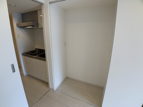 その他　他室参考写真　反転タイプ　冷蔵庫置場、その他スペース