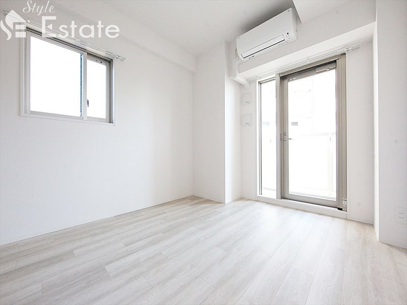 居室・リビング　内装