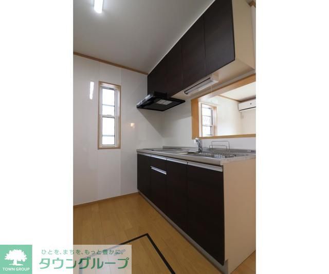 キッチン　お問合せはタウンハウジングまで！※現地待合わせ相談可能