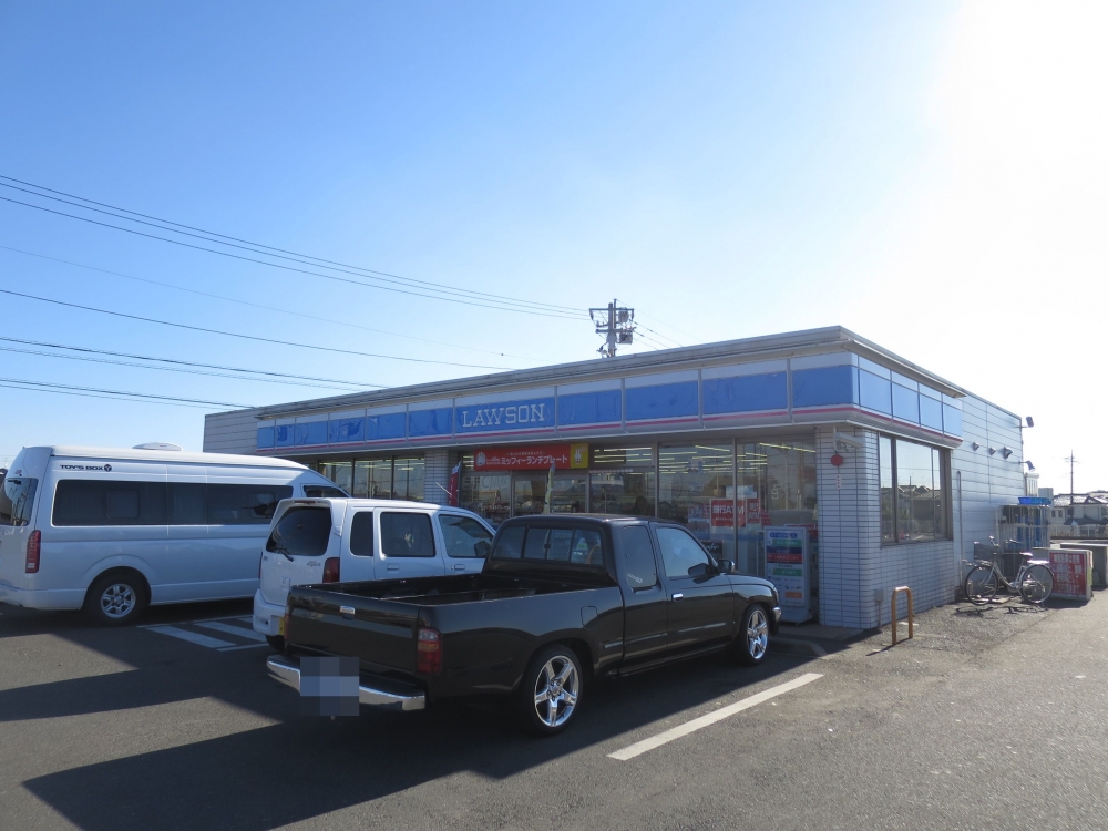 コンビニ　ローソン 四街道鹿放ヶ丘（コンビニ）まで431m