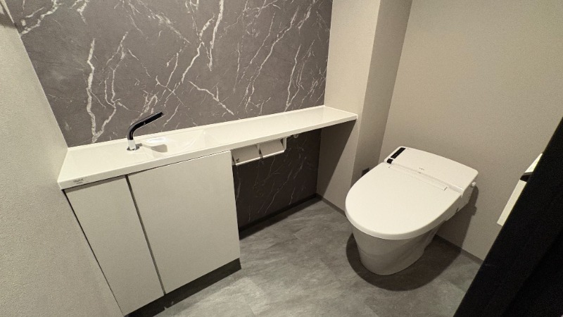 トイレ　ウォシュレット付きトイレ