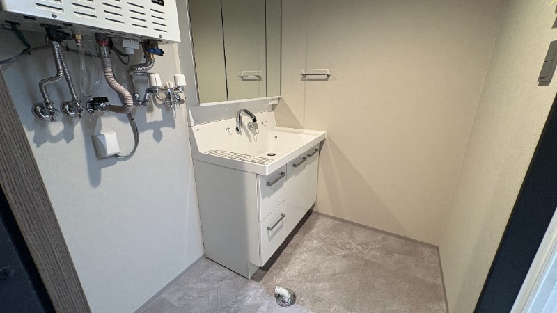 洗面設備　広々脱衣所