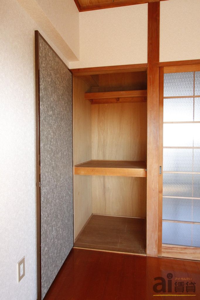 収納　※別号室写真です