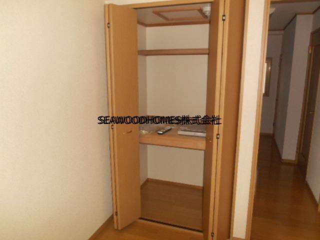 収納　クローゼット