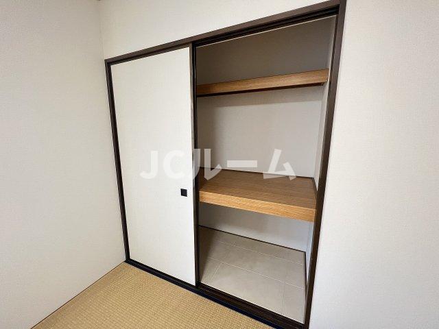 収納　同間取り、別の部屋の写真です