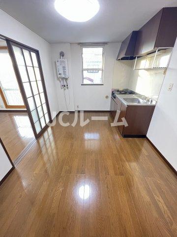 居室・リビング　同間取り、別の部屋の写真です