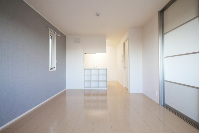 居室・リビング　★明るいリビングの写真です★