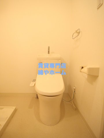 トイレ　トイレもきれいです