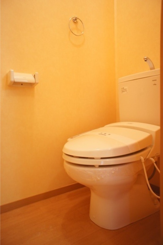 トイレ　図面と現状に相違がある場合には現状を優先