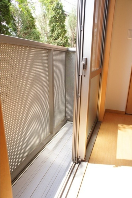 バルコニー　図面と現状に相違がある場合には現状を優先