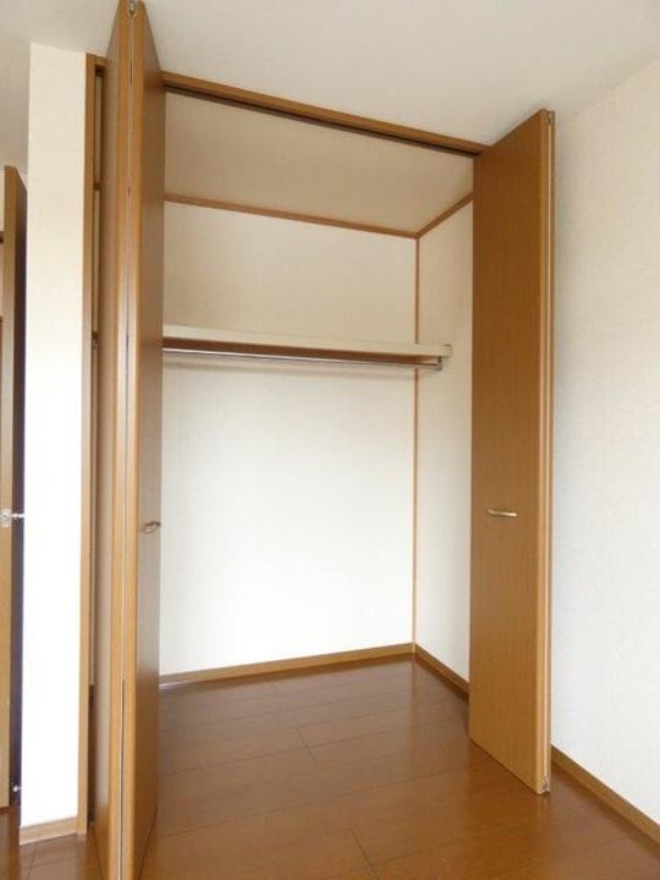 収納　図面と現状に相違がある場合には現状を優先