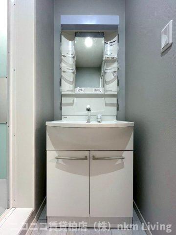 洗面設備　別号室イメージの為、現状を優先致します。