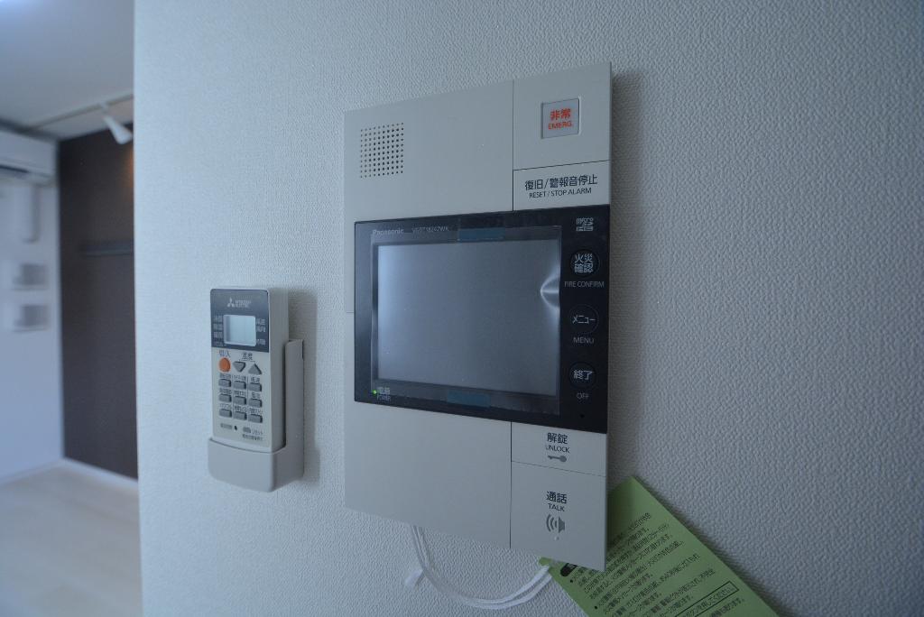 セキュリティ　カメラ付インターホン