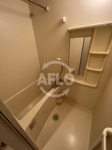 バス・シャワールーム　メゾン夕陽ヶ丘　浴室