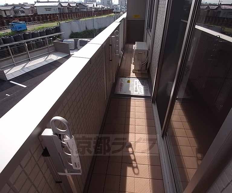 バルコニー　南向きのバルコニーです。