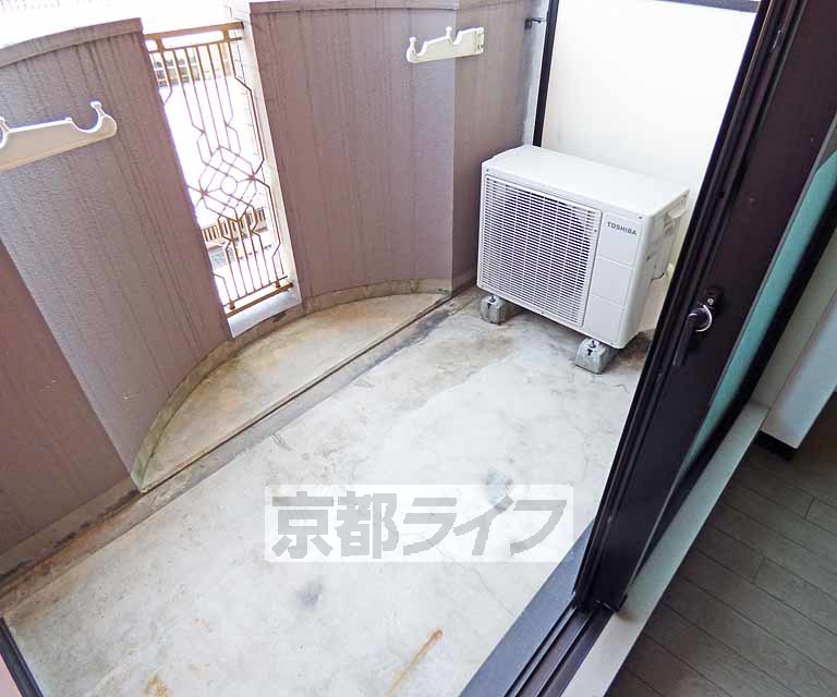 バルコニー　広いバルコニーです。