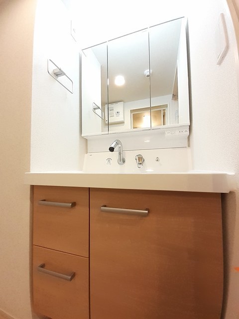 洗面設備　独立洗面台