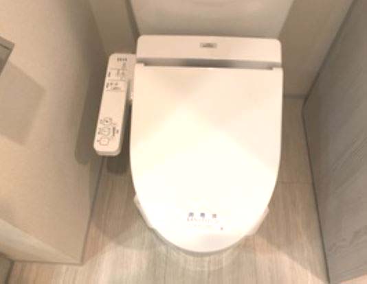 トイレ　★温水洗浄便座★