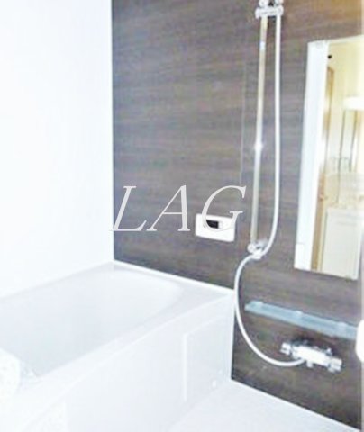 バス・シャワールーム　お風呂です。