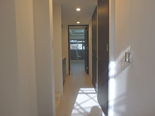 その他　スワンズシティ新大阪ヴィーヴォ　廊下