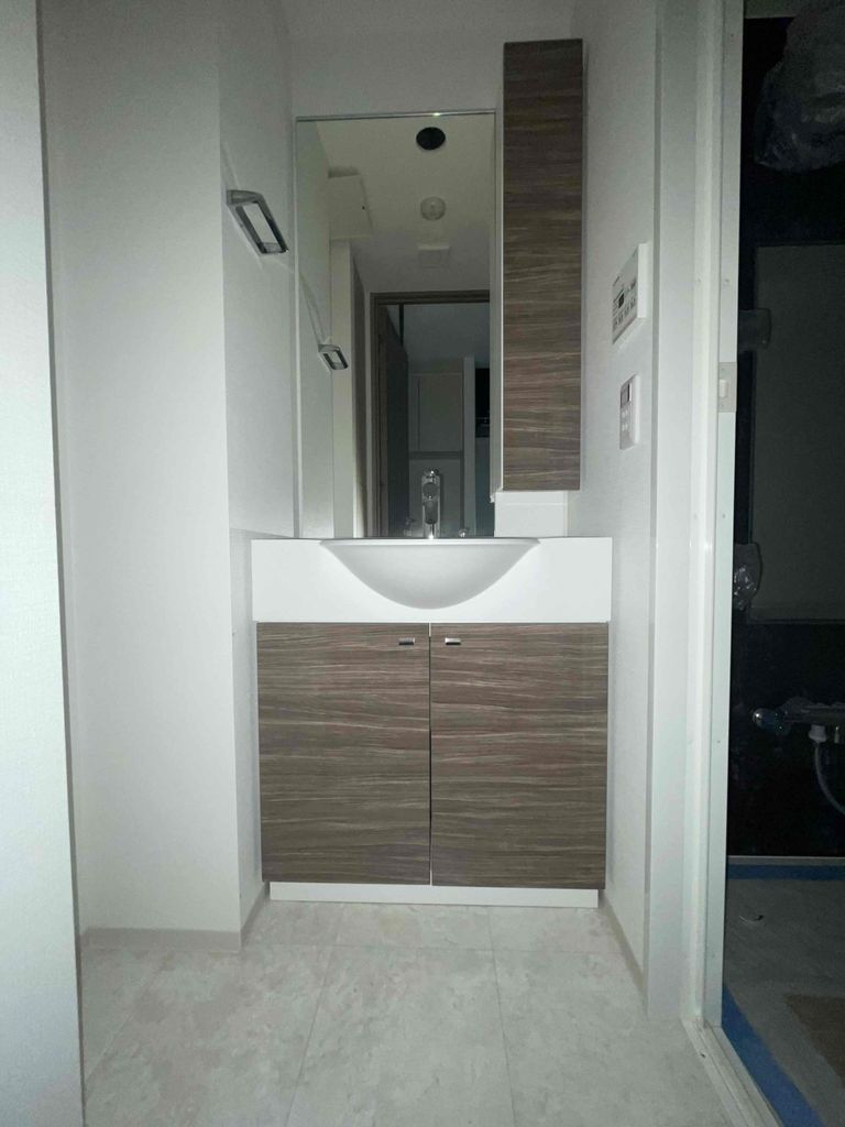 洗面設備　同型施工例