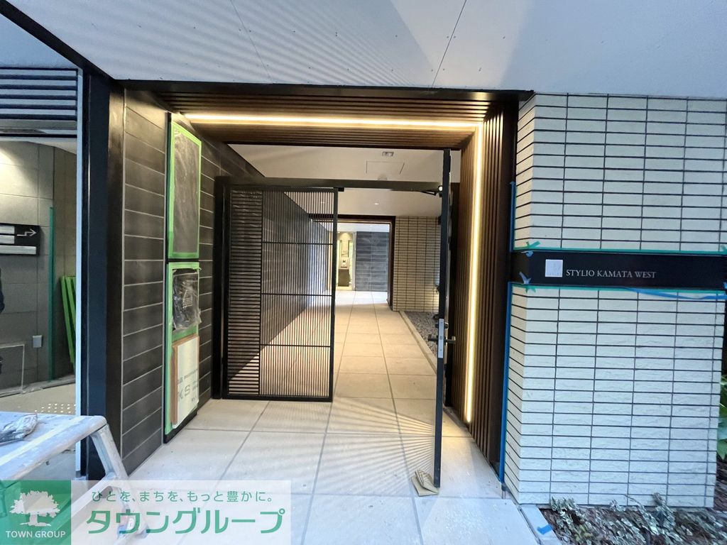 エントランス　エントランス