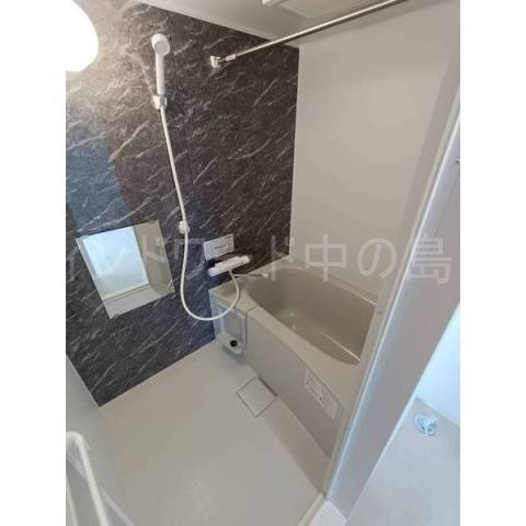 バス・シャワールーム　詳細は、ウィンドワード中の島店までご相談下さい。