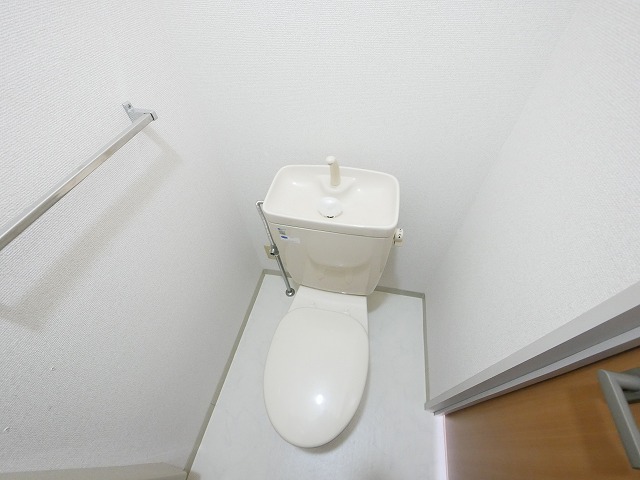 トイレ　シンプルで使いやすいトイレです
