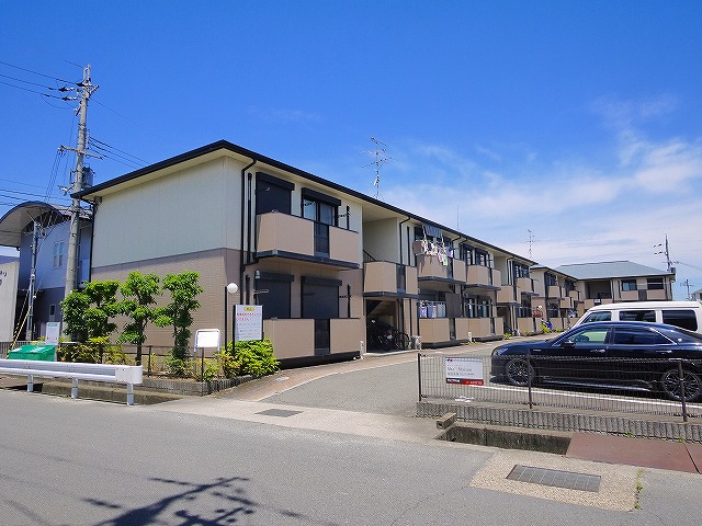 建物外観　キレイな外観です。